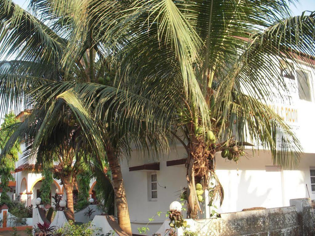 Sugar Plum Macedo Palms Bed & Breakfast Baga Eksteriør bilde